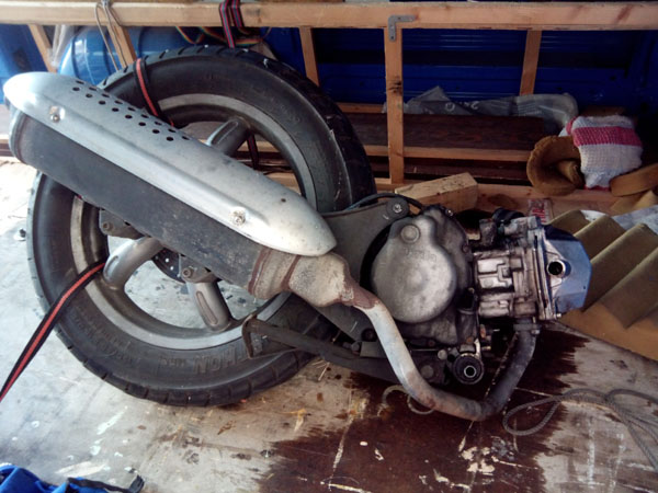 moteur dans le Trafic